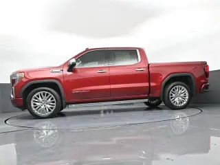 GMC Sierra 1500 2019 4x4 Denali 4dr Crew Cab 5.8 ft. SB