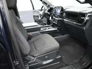 Ford F-150 2023 4x2 XL 4dr SuperCrew 5.5 ft. SB