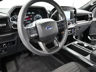 Ford F-150 2023 4x2 XL 4dr SuperCrew 5.5 ft. SB