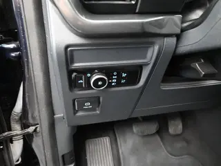 Ford F-150 2023 4x2 XL 4dr SuperCrew 5.5 ft. SB