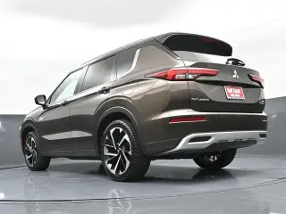 Mitsubishi Outlander PHEV 2023 AWD SEL 4dr SUV