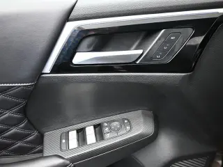 Mitsubishi Outlander PHEV 2023 AWD SEL 4dr SUV
