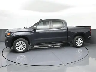 Chevrolet Silverado 1500 2023 4x2 Custom 4dr Crew Cab 5.8 ft. SB