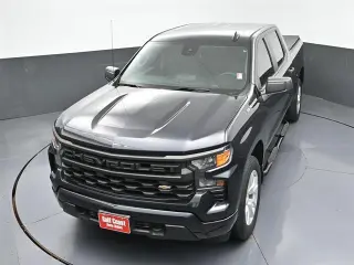 Chevrolet Silverado 1500 2023 4x2 Custom 4dr Crew Cab 5.8 ft. SB