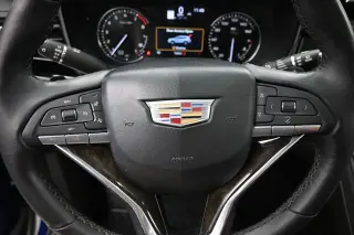 Cadillac XT6 2023 Premium Luxury 4dr SUV