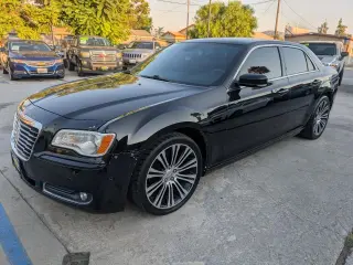 2013 Chrysler 300 S V6 RWD