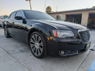 2013 Chrysler 300 S V6 RWD