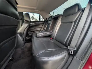2016 Chrysler 300 Limited RWD