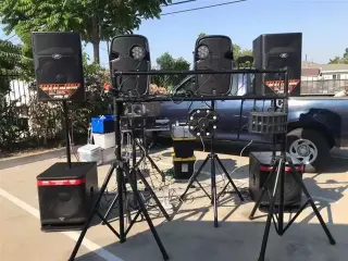 Dj Ozzy ..Todo tipo de Musica