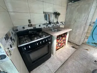 VENDO CASA MAS APARTAMENTO