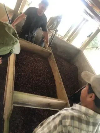 Se vende hacienda 78ha Bolivar