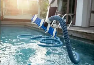 MAX POOL REPAIRS & EXTERIORS