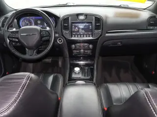2018 Chrysler 300S RWD