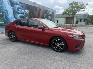 2019 Toyota Camry SE