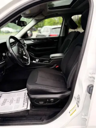 2021 Jeep Grand Cherokee L Laredo
