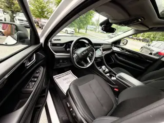 2021 Jeep Grand Cherokee L Laredo