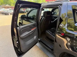 2013 Chevrolet Avalanche LT Black Diamond