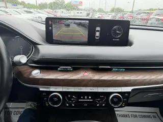 2021 Genesis G80 Base