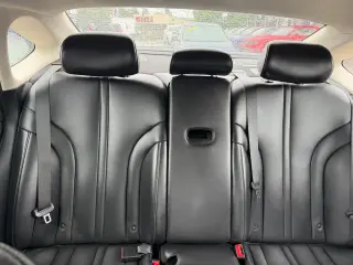 2021 Genesis G80 Base
