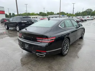 2021 Genesis G80 Base