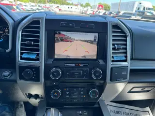 2015 Ford F-150 SuperCrew 145" Lariat