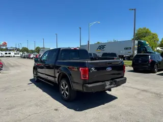 2015 Ford F-150 SuperCrew 145" Lariat