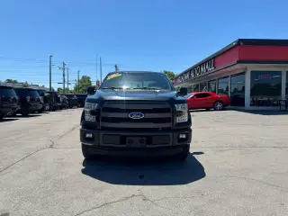 2015 Ford F-150 SuperCrew 145" Lariat