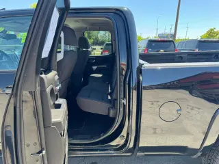 2018 Chevrolet Silverado 1500 4WD Double Cab 143.5" LT w/1LT