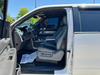 2011 Ford F-150 AWD SuperCrew 145" Lariat Limited