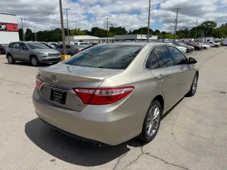 2015 Toyota Camry SE