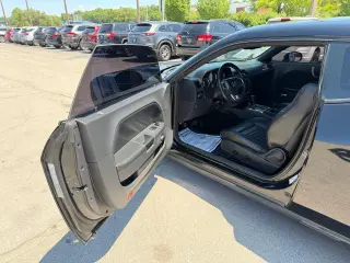 2012 Dodge Challenger SXT Plus
