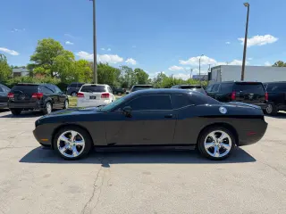 2012 Dodge Challenger SXT Plus