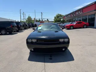 2012 Dodge Challenger SXT Plus
