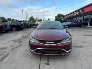 2016 Chrysler 200 Limited