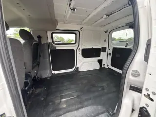 2020 Nissan NV200 Compact Cargo I4 SV