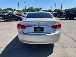 2016 Chevrolet Impala 4dr Sdn LT w/1LT