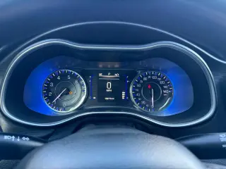 2016 Chrysler 200 4dr Sdn Limited FWD