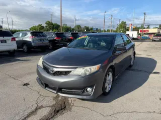 2014 Toyota Camry SE