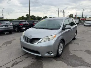 2011 Toyota Sienna XLE