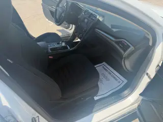 2018 Ford Fusion SE FWD