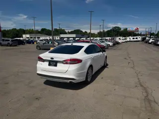 2018 Ford Fusion SE FWD