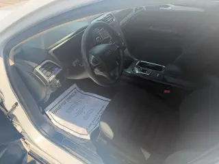 2018 Ford Fusion SE FWD