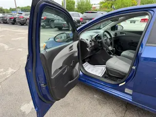 2013 Chevrolet Sonic LS