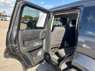 2011 Dodge Nitro 4WD 4dr SXT