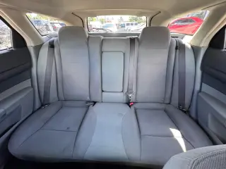 2005 Dodge Magnum 4dr Wgn SE RWD