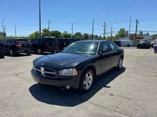 2010 Dodge Charger 4dr Sdn SXT RWD