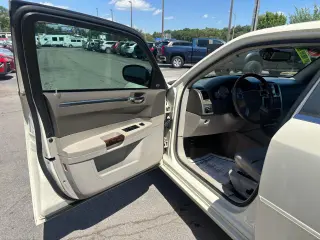2007 Chrysler 300 4dr Sdn 300 Limited AWD