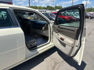2007 Chrysler 300 4dr Sdn 300 Limited AWD