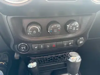 2016 Jeep Wrangler RUBICON