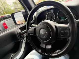 2016 Jeep Wrangler RUBICON